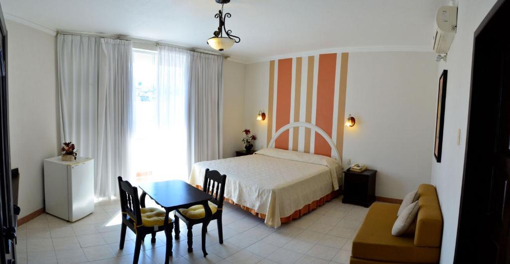 Real Avenida Hotel Тустла-Гутьеррес Номер фото