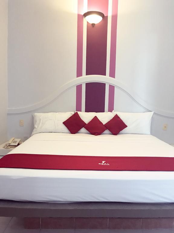 Real Avenida Hotel Тустла-Гутьеррес Экстерьер фото